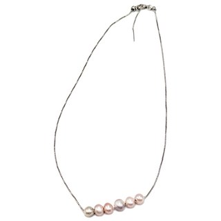 Sayaka 紗彌佳 珍珠項鍊 日本輕奢柔美水晶珍珠系列可疊戴設計項鍊 (無延長鍊/可自行調整鍊長設計)