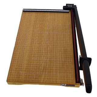 KW-triO 堡勝企業 木床裁紙機 文件/相片裁切 台灣製造, 13115, B4