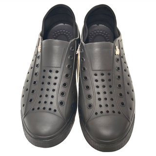 BORUI 柏睿鞋業 迪士尼 飾扣造型休閒洞洞鞋