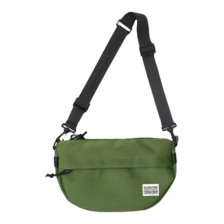 E.City 牛津布半圓休閒肩背腰挎包 黑色/綠色, 29 x 19 x 12cm