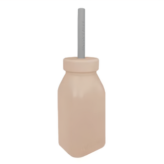 MiNiKOiOi 矽膠牛奶瓶, 200ml, 奶茶杏, 1個