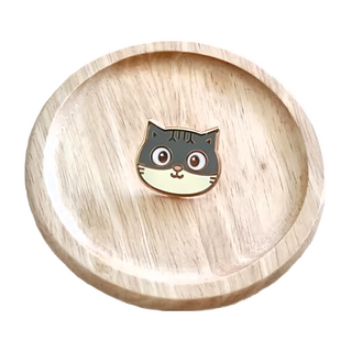 黃阿瑪的後宮生活 軟琺瑯徽章 大臉款 柚子款 金屬材質 尺寸約2.5 x 2.5cm, 1個