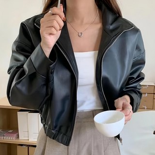 短版皮外套，帶口袋, 全長 49 x 袖長 51 x 肩寬 59 x 胸寬 51cm, 黑色