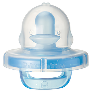 PiYOPiYO 黃色小鴨 親乳感安撫奶嘴, 矽膠材質, 柔軟耐咬, 附造型保護蓋, 0歲以上, 藍/粉 顏色隨機, 1個