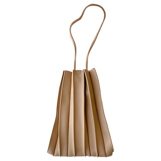 韓系皺摺皮革小包 象牙白/質感黑/奶茶棕, 20 x 12 x 102cm, 1個