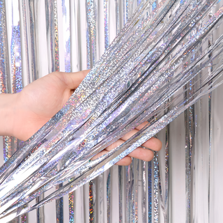 Mii Mii Party 派對雨絲簾 200 x 100cm 雷射銀 4個 閃亮流蘇