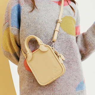 Vanwalk 出走 可愛焦糖餅乾手提斜跨包 V2506 400g, 鵝蛋黃