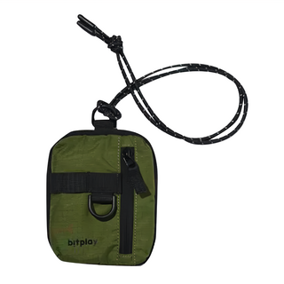 bitplay 機能小包(附頸掛繩)軍綠, 210D尼龍抗撕裂, 14 x 11.5 x 3.5cm