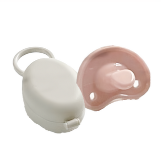 Basilic 貝喜力克 全矽膠拇指型安撫奶嘴 附防塵蓋 + 可掛式奶嘴收納盒 - (D142354) S (0-6個月), 奶嘴:柔粉 收納盒:奶茶, 柔粉色 + 奶茶色, 1組