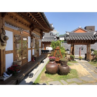 [전주시 완산구] 전주한옥마을숙박 더머뭄