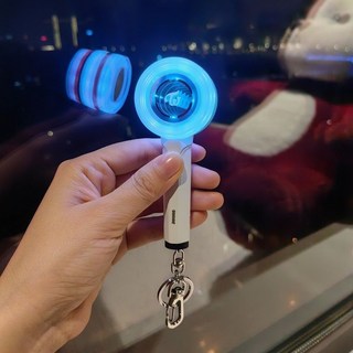 TWICE 三代應援棒 迷你鑰匙扣 糖果棒 掛件 週邊, 1個, twice 鑰匙扣可亮燈