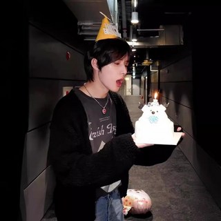 CAVISH 崔杋圭李泰容同款 韓國小衆 水洗做舊復古寬鬆短袖T恤 男女潮, 炭黑,L