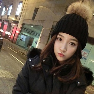 겨울 방울 털모자 블랙 니트모자