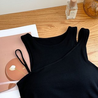 【Fee現貨6色】假兩件不規則胸墊繞頸背心 BRA TOP 女上衣 女背心 削肩背心 細肩帶寬肩帶挖肩背心 夏天背心