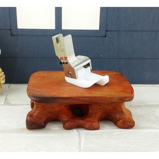 TCR 1/4【右】工業平車用縫紉機鐵氟龍高低壓布腳 - 防水布、皮革適用, 1個