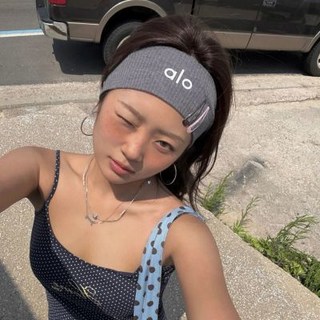 包您 稱心 美式運動寬邊髮帶 女款彈力吸汗跑步瑜伽頭帶 健身頭巾鬆緊發箍束髮帶, 白色