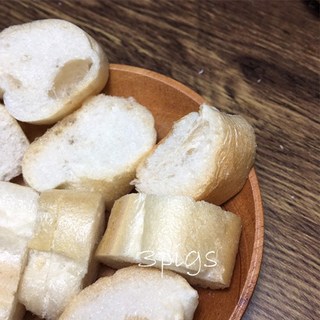 三隻小豬 迷你法國麵包 4g, 1個