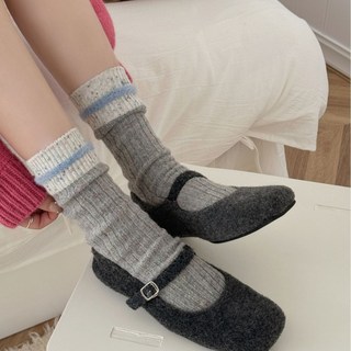 襪子女秋冬加厚保暖羊毛襪，韓系卡通小狗可愛百搭中筒襪，台灣出貨堆堆襪小腿襪