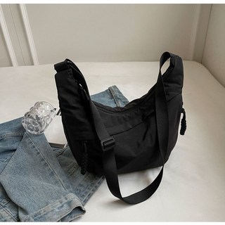 2024新款餃子女大容量單肩包 輕便運動斜挎包 54WQAGT01A, 黑色