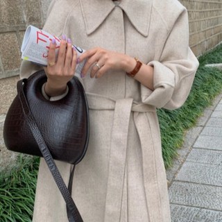 韓-東大門 100%羊毛 文藝小姊姊 長版翻領收腰氣質羊毛大衣 長版羊毛大衣