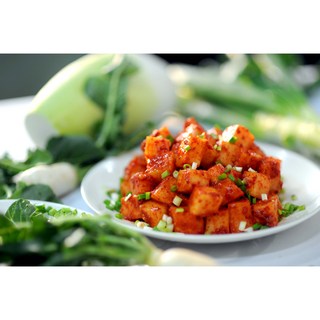 (무료배송) 100% 신안 천일염 사용/어머니 손 맛을 그대로 담은 깊은 감칠맛/만이식품/ 만이 깍두기 5kg, 1박스