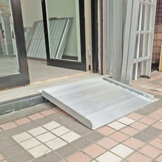 斜坡板專家 鋁合金單片式斜坡板 輕量質硬 台灣製造 工廠直營, 1個, 5公斤/板長84坡道長75內徑75