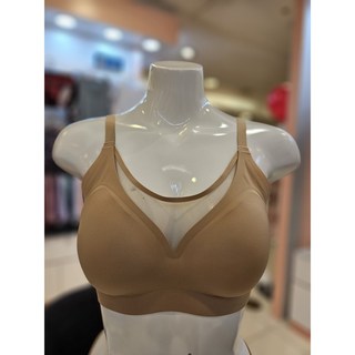 비비안 안정적으로 컵을 감싸주는 노와이어 스포츠 이너웨어 후크타입 심리스브라 BR1994A 스킨