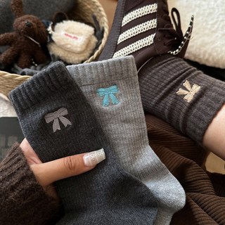 Banjiwu 여성 자수 리본 겨울 양말 운동 중목 양말 장목 양말 중목 양말 패션 순면 양말 3족 세트