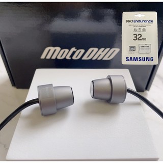 蘇菲雅生活百貨 摩托車行車記錄器 高清雙鏡頭 機車行車記錄器 雙頭記錄器 頭盔式記錄器, 720P+32G 三星記憶卡, 灰色, MotoDHD 鋰電池版 雙鏡頭