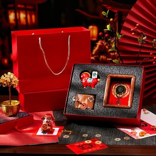 馬年生意興隆太歲通行證伴手禮，新年廟會禮品，廣進財源八方來財, 組合套裝款式二,（招財擺件+馬上發財+黃色錦囊+禮盒禮袋