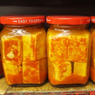 三角湧徐媽媽醬菜茶-綜合賣場 (豆腐乳、辣椒、油蔥、菜脯、蒜頭、麻油) 道地台灣風味，古法手工製作，安心美味, 麻油川味豆腐乳400g, 1個