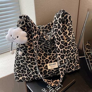 帆布包包女大容量2024新款秋冬休閒豹紋斜挎包百搭上課通勤托特包, 豹紋帶拉鍊+長腿雲朵掛件,肩帶可調節（可單肩可斜挎兩用）