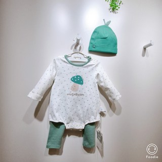 아가방 안양점 23년 신상품 배앓이 방지 바지가 세트로 있어 넘무 좋은 바디슈트세트(모자)~ 모자까지 세트로 되어 있어 외출시에도 좋은 바디수트랍니다~무형광~한국원단생산~면100%