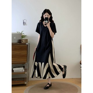 08211L_大碼女裝夏季條紋拼接垂感大擺T恤裙胖MM寬鬆顯瘦遮肚連衣裙, 黑色