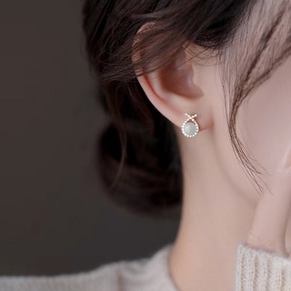 [여성용 미니 진주 귀걸이] 물방울 모양 디자인 알레르기 방지 소재