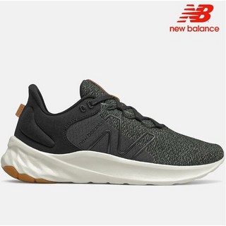 뉴발란스 프레쉬폼 로브 남성 블랙 러닝화 MROAVLK2