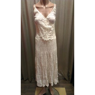 棉麻細肩帶長洋裝-透氣舒適、修身顯瘦、簡約百搭，展現夏日清新氣質