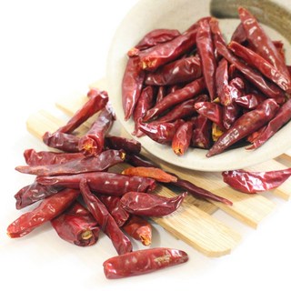 POLY TOY鳥類天然乾辣椒，富含維生素，促進食慾，增強免疫力, 100g, 1個