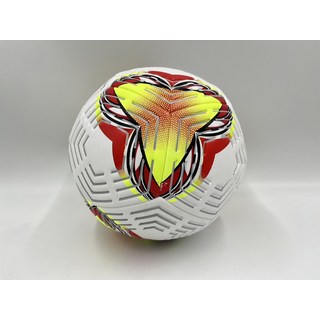 耐磨凹槽設計足球，飛行穩定醒目，多場地適用, 1個, 款式多樣(一單限購兩顆)
