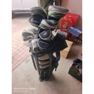 Tommy Armour 高爾夫球杆套裝，含球包，成人專用，13支球杆, 長度跟度數請留言給賣家, 1度