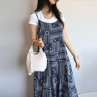 메리앤유 레이온소재 조절끈나시 나염 플레어원피스 휴가룩 비치웨어