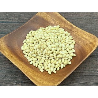 【川元參藥行】生松子，顆粒飽滿，口感香脆，天然無添加，健康美味的零食選擇, 300g, 1個