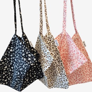 [국내매장정품] 25SS 이미스 에코백 로고 레오파드 호피 가방