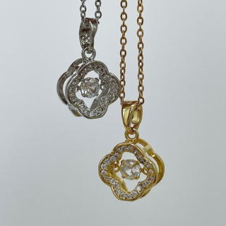 클로버 댄싱스톤 써지컬 목걸이 써지컬스틸 네잎 크로버 큐빅 펜던트