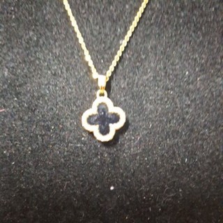 黑曜石鑲嵌四葉草項鍊