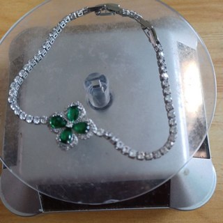 祖母綠彩寶四葉草手鍊 女款時尚飾品