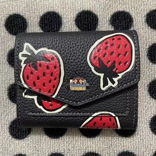 琪琪精品 女士短款錢包 草莓錢包 三折錢夾 女生經典皮夾 按扣零錢包 皮夾 短夾 CU474