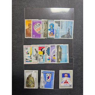 1977년 기념 단편 우표 15종 일괄, 1개