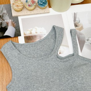 【Fee現貨6色】ins風斜肩胸墊背心 女上衣 女背心 胸墊背心 斜肩上衣 削肩背心 寬肩帶 挖肩背心