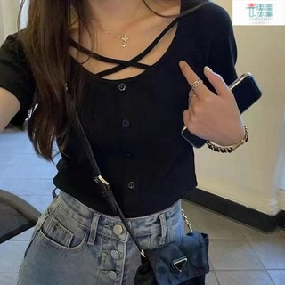 【廷選】韓系短版T恤・寬鬆顯瘦・純欲辣妹風・女生短袖上衣・小眾設計・學生通勤穿搭